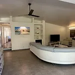 Tropicana - Private Pool - 10 Guests - ヴィラ